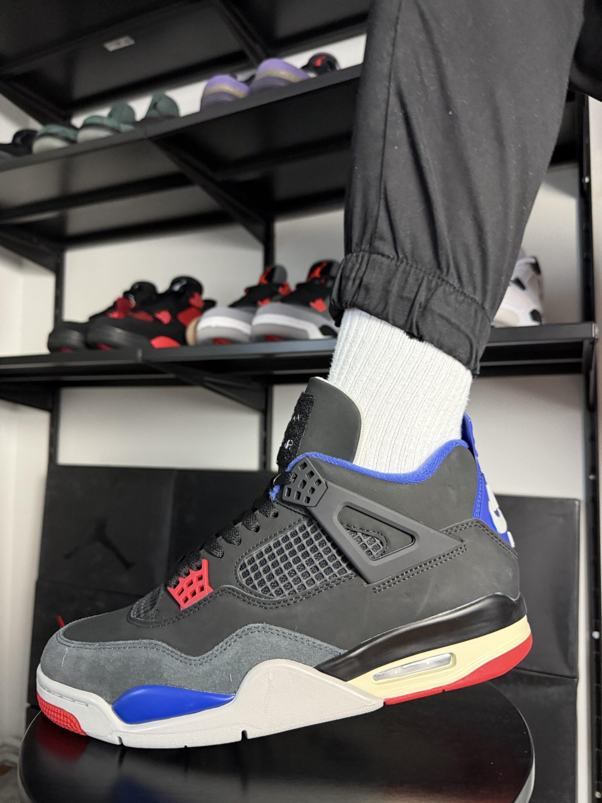 Air Jordan 4 Retro Rare - Slika 4