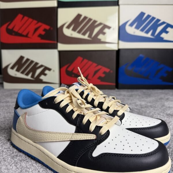 Jordan x Travis Scott Blue Mocha