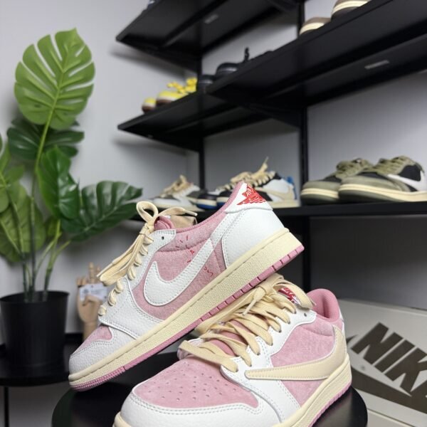 Jordan x Travis Scott Shy Pink
