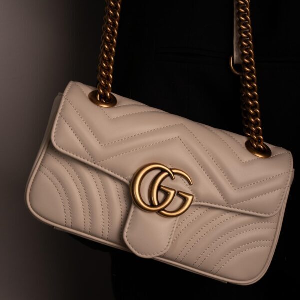 Gucci Gg Marmont Matelassé Leather Bag