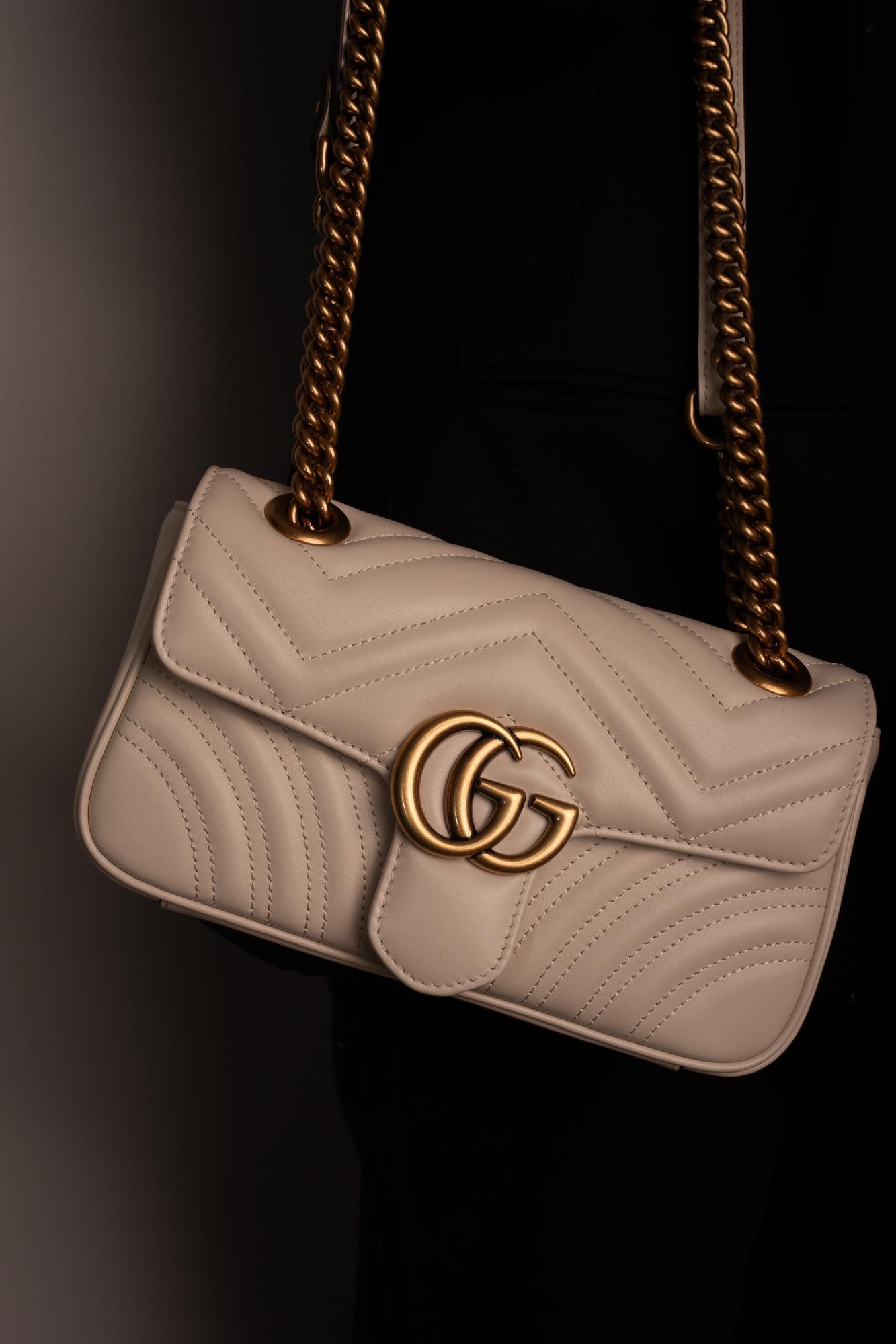 Gucci Gg Marmont Matelassé Leather Bag - Slika 3