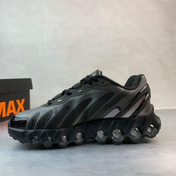 Nike AIR MAX DN8 BLACK