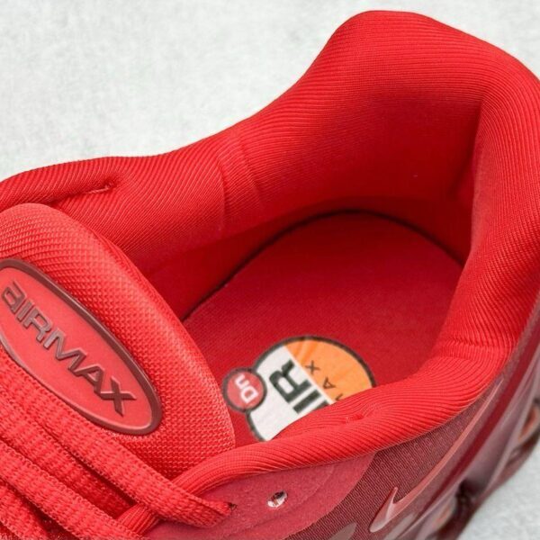 Nike AIR MAX DN8 RED