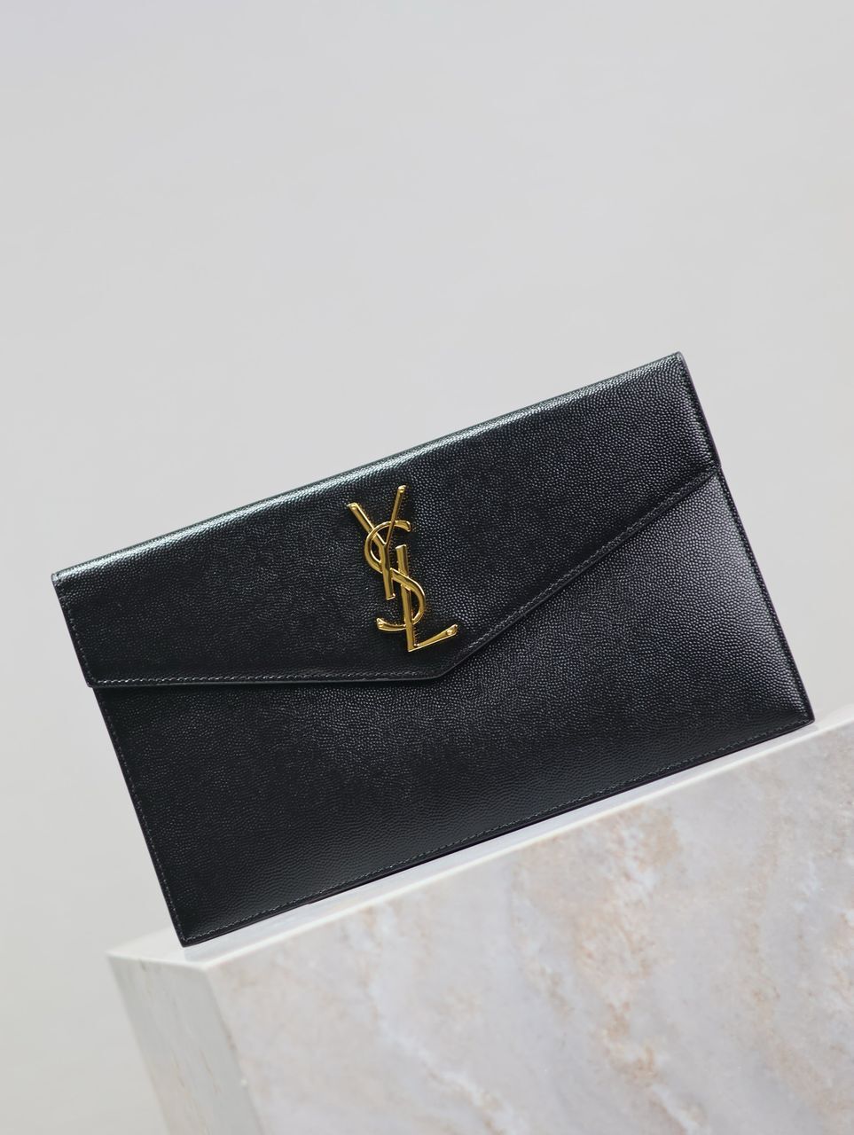 YSL Saint Laurent Uptown crna/zlatna