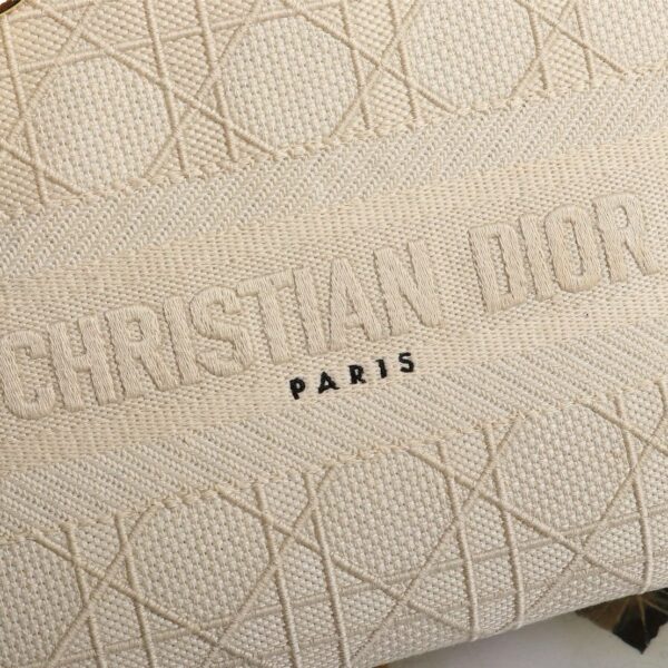 Christian Dior Lady Beige
