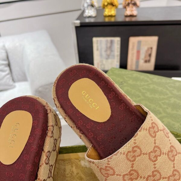 Gucci Sandale "Beige Brown" GG platform