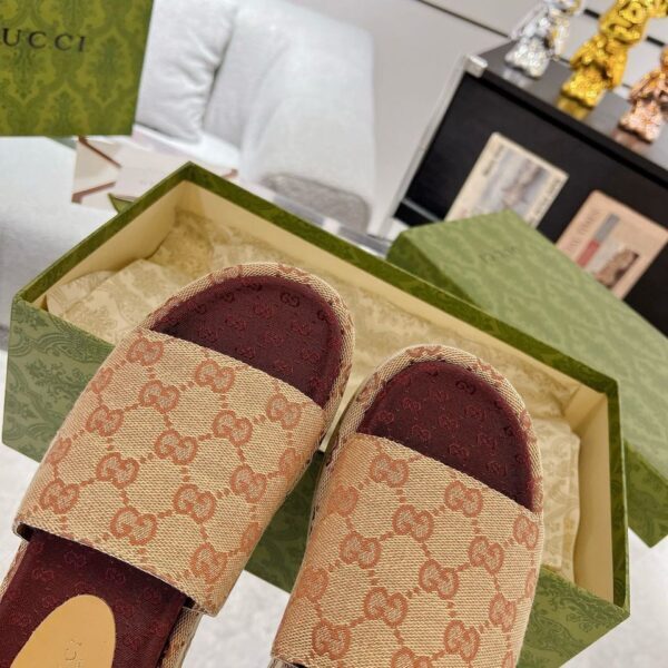 Gucci Sandale "Beige Brown" GG platform