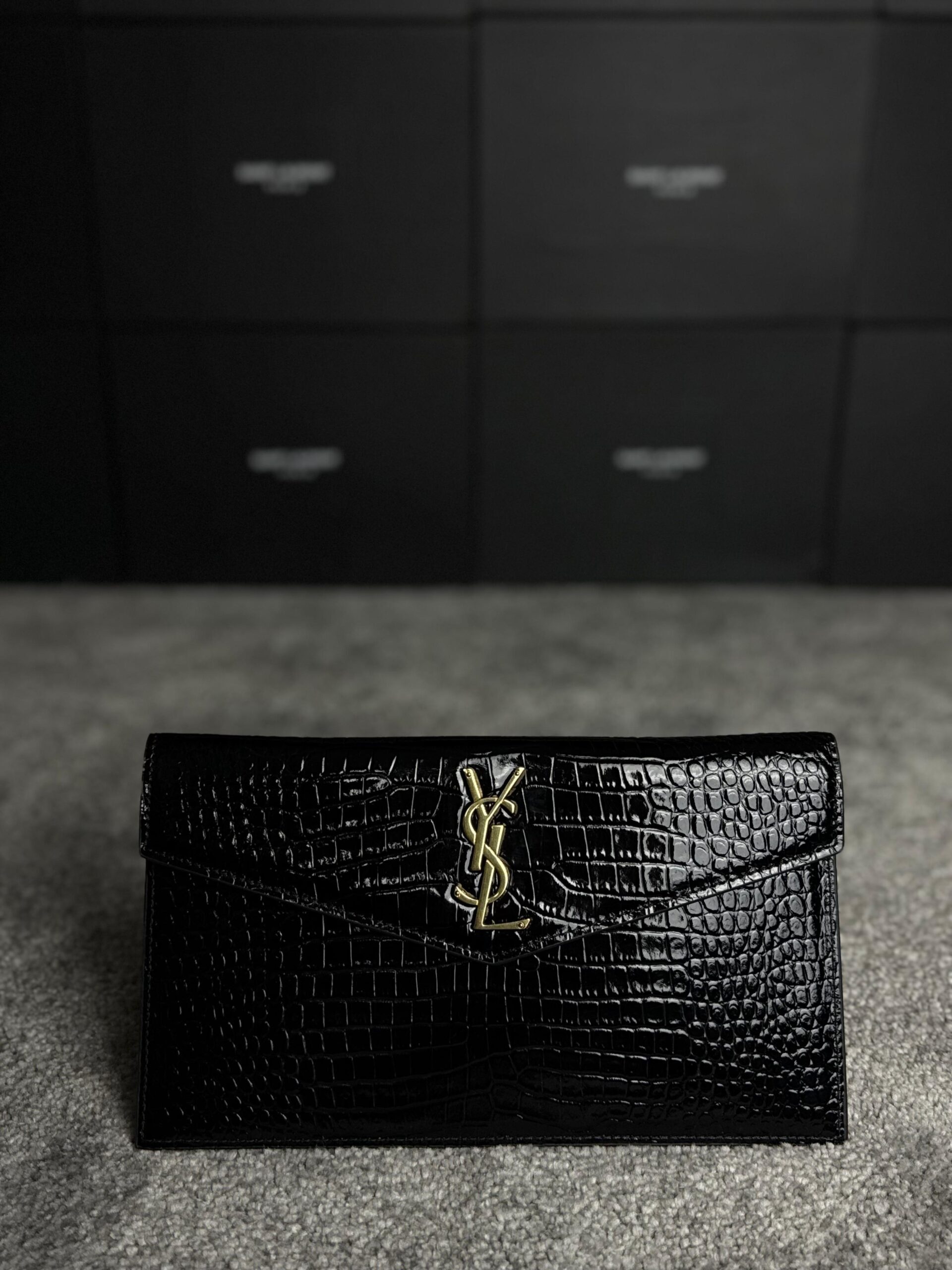 YSL Saint Laurent Uptown Croc crna - Slika 4