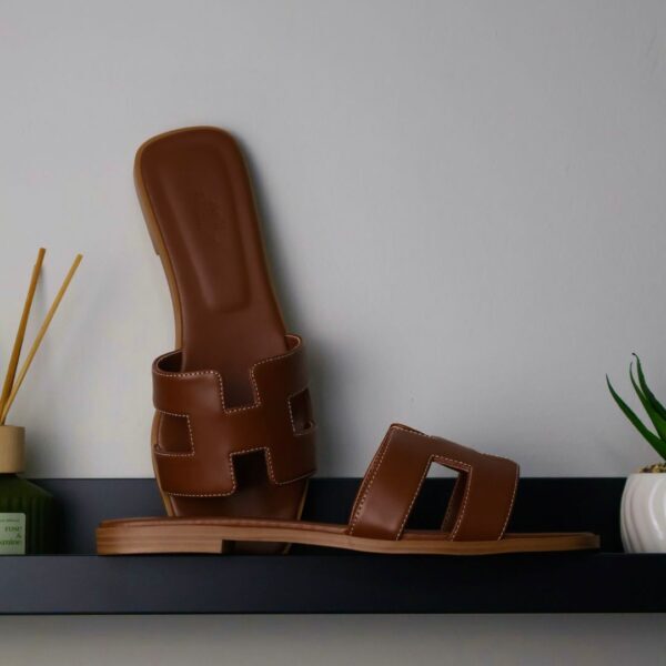 Hermes Oran Brown Gold