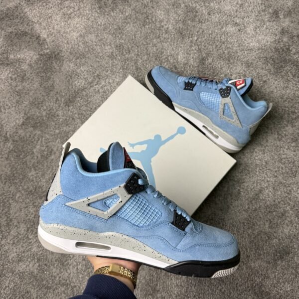 Air Jordan 4 Retro University Blue