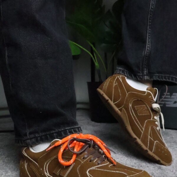 New Balance x Miu Miu smeđe tenisice