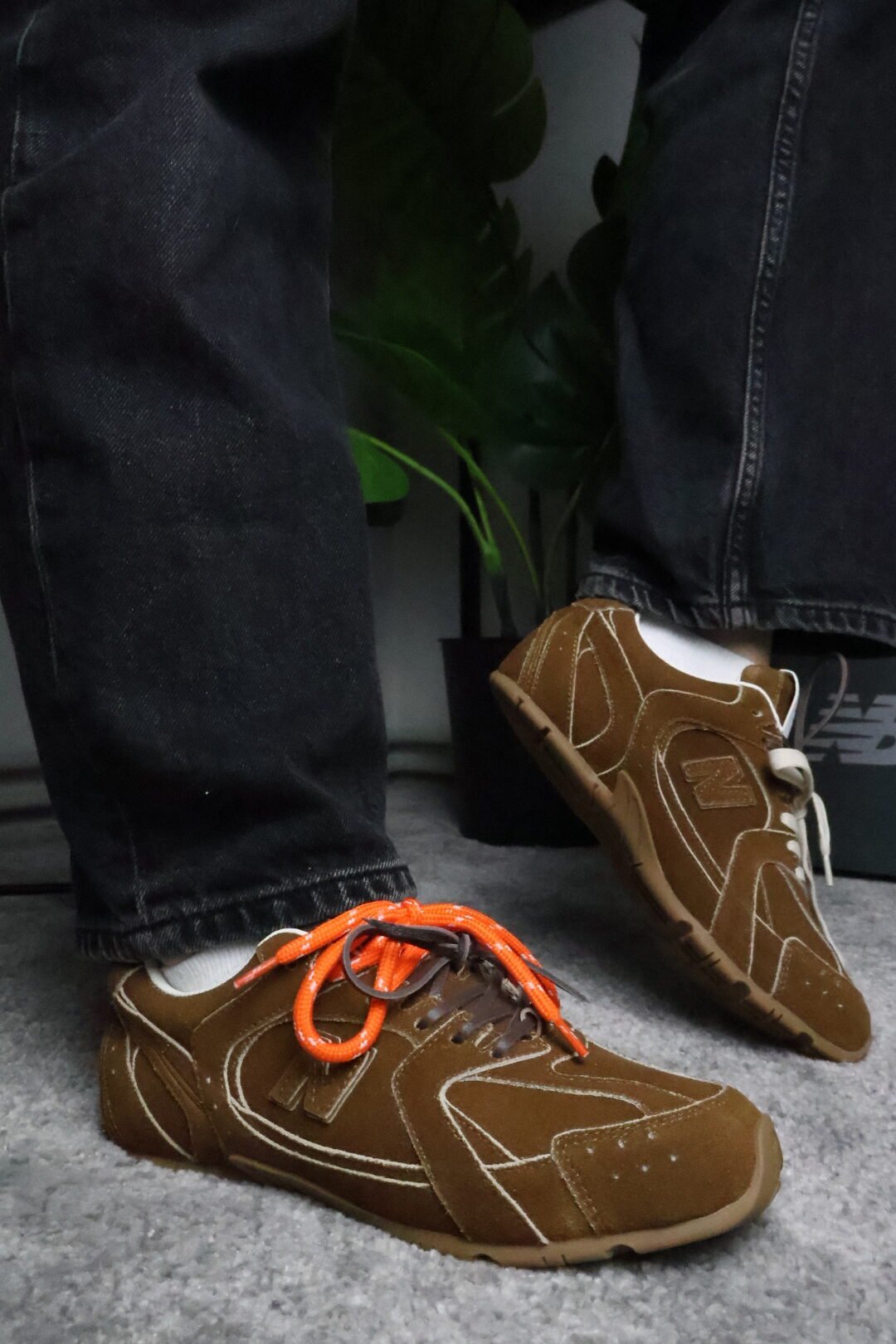 New Balance x Miu Miu smeđe tenisice - Slika 4