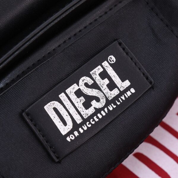 Diesel torbica crna (koža)