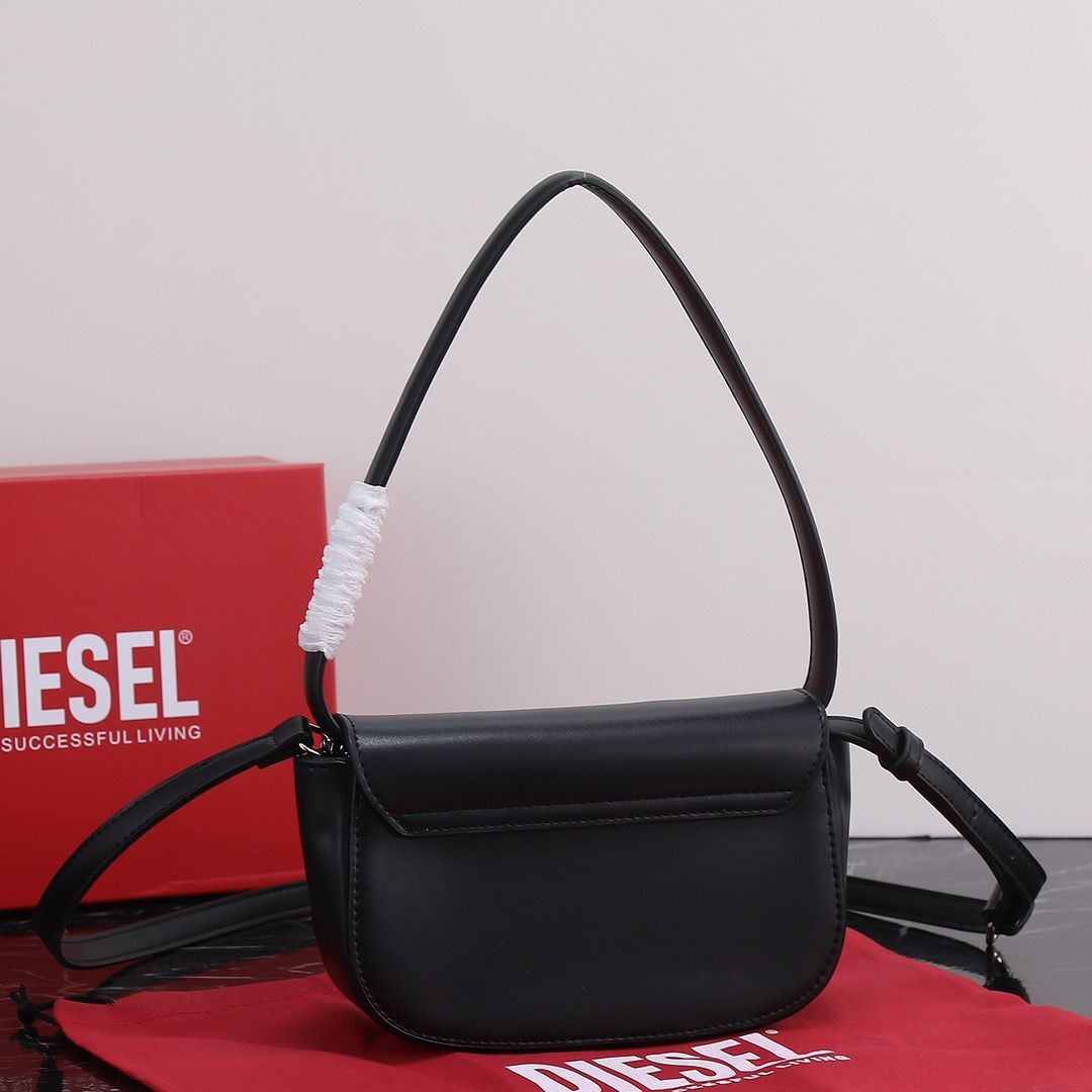 Diesel torbica crna (koža) - Slika 7