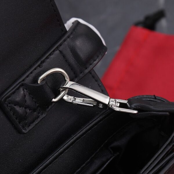 Diesel torbica crna (koža)