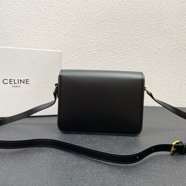 Torba Celine Paris  CLASSIQUE TRIOMPHE BAG IN shiny calfskin / BLACK