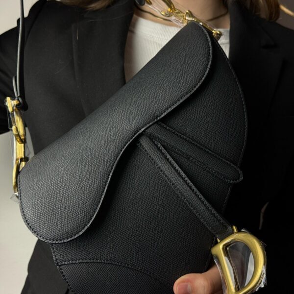 Saddle leather handbag Dior Navy in Leather