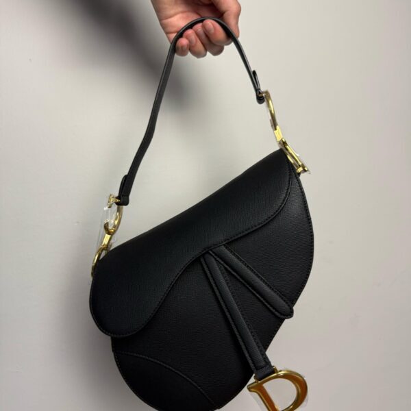 Saddle leather handbag Dior Navy in Leather