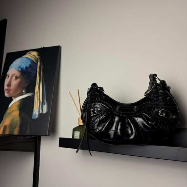 BALENCIAGA - LE CAGOLE XS LEATHER SHOULDER BAG