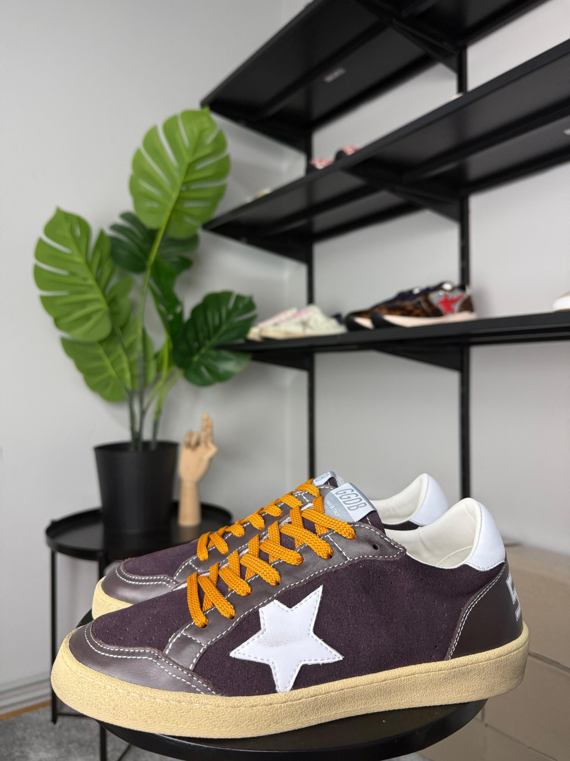 Golden Goose Ball Star "Brown with White star" - Slika 3