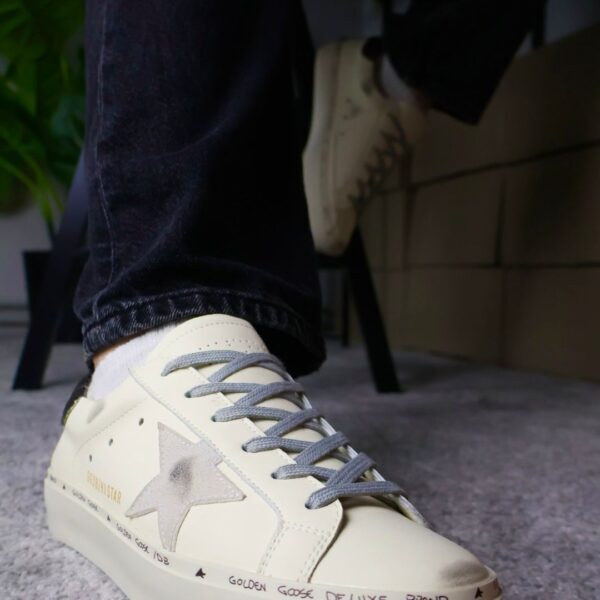 Golden Goose White/ Pink Back / Grey/ Light Blue laces