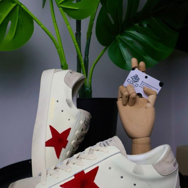 Golden Goose Distressed Leather Red Star