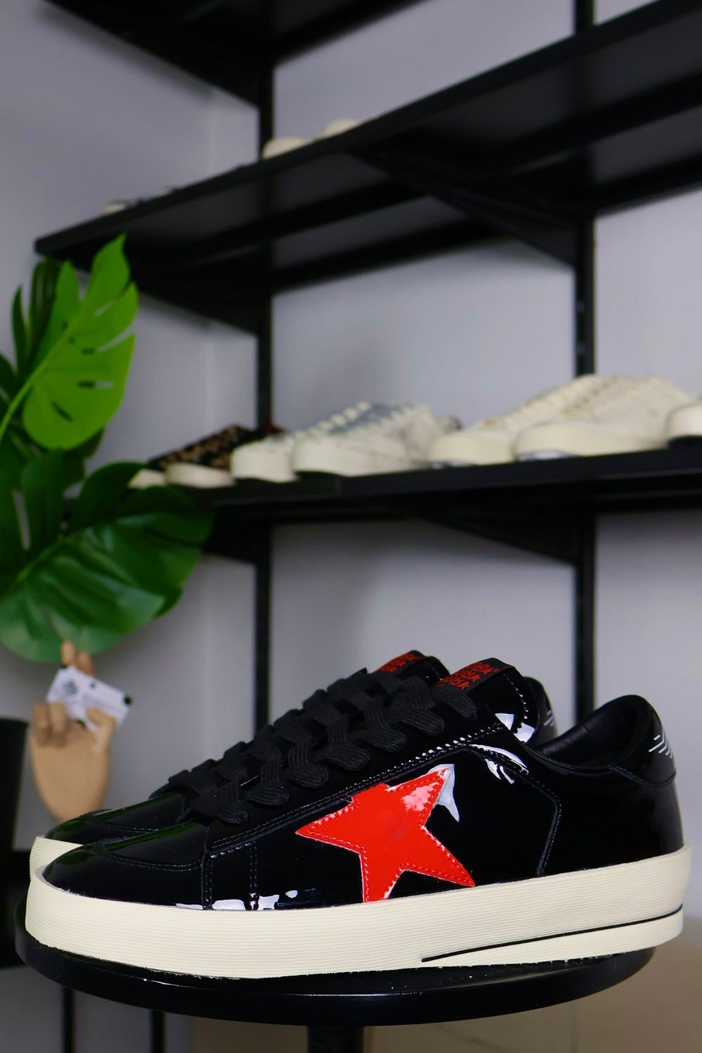 Golden Goose Black Leather Red Star - Slika 3