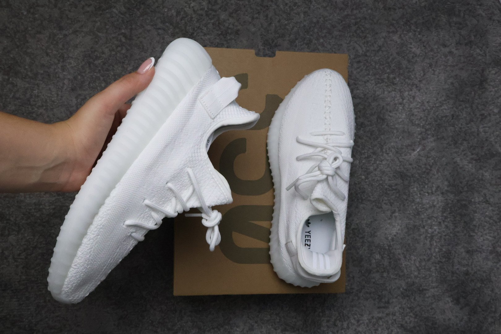 Yeezy Boost 350 V2 "Cream White" - Slika 3