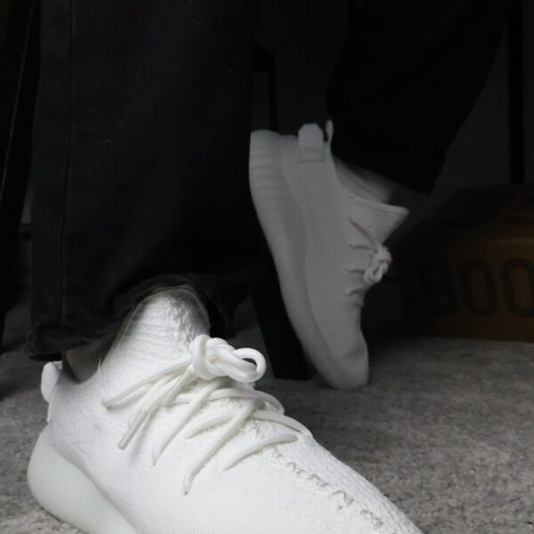 Yeezy Boost 350 V2 "Cream White"