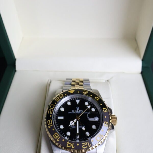 Rolex 2025 GMT-Master II 40 126713GRNR