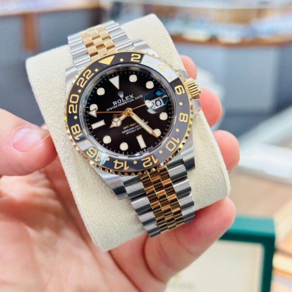 Rolex 2025 GMT-Master II 40 126713GRNR