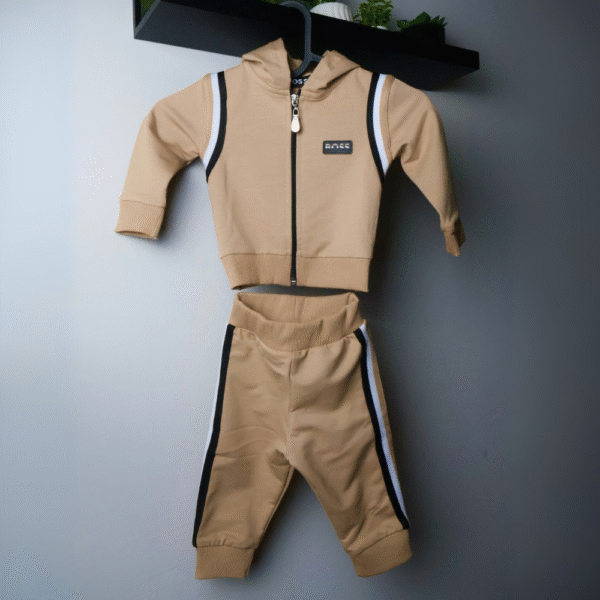 Komplet Boss /  light brown / black and white stripes / Kids