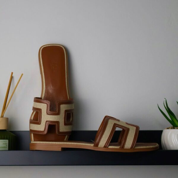 Hermes Oran Brown White