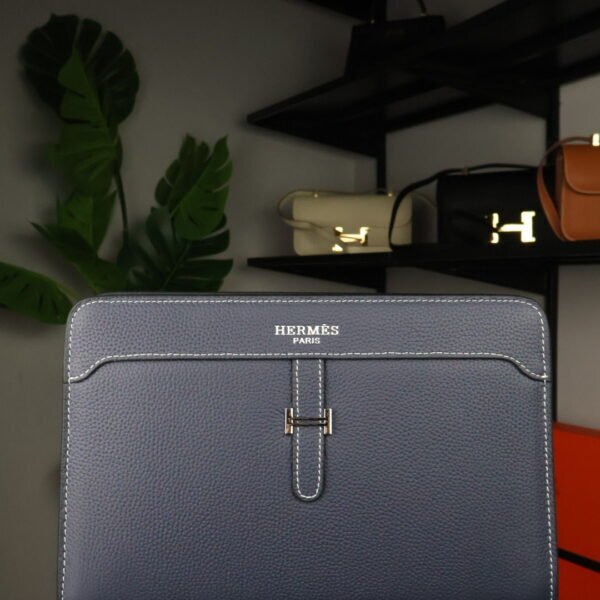 Hermes men's pouch bag, luxurious leather