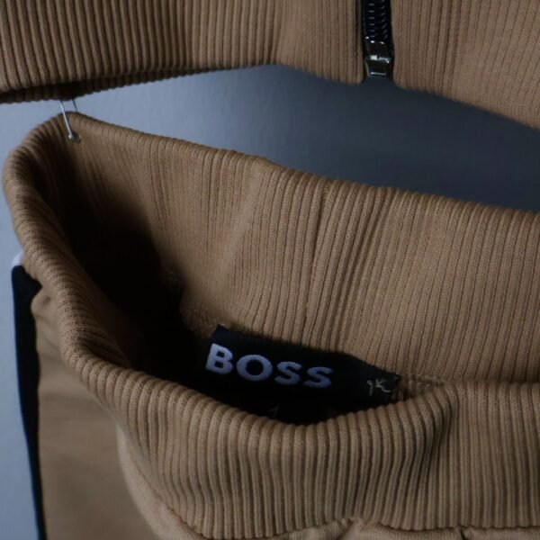 Komplet Boss /  light brown / black and white stripes / Kids
