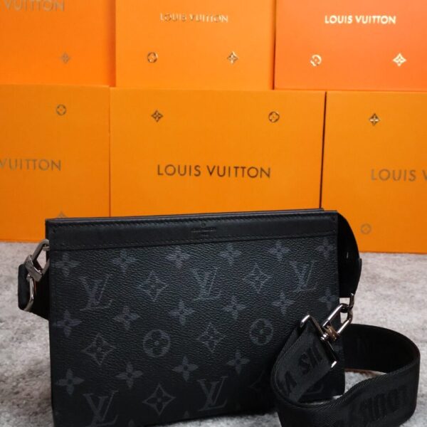 Louis Vuitton Gaston Wearable Wallet Monogram Eclipse Reverse