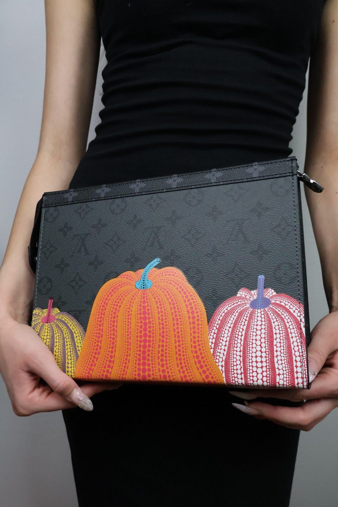 Louis Vuitton Pochette Voyage - Slika 5