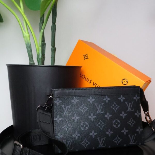 Louis Vuitton Gaston Wearable Wallet Monogram Eclipse Reverse