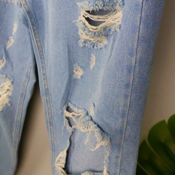 Denim hlače / Poderane / Light Blue