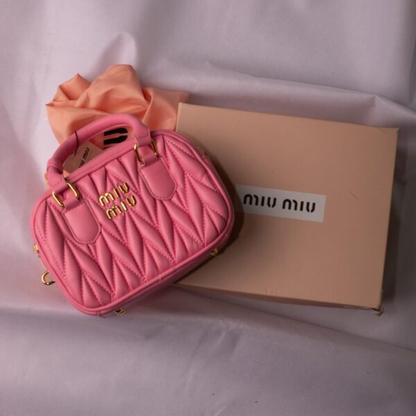 Arcadie leather handbag Miu Miu Pink