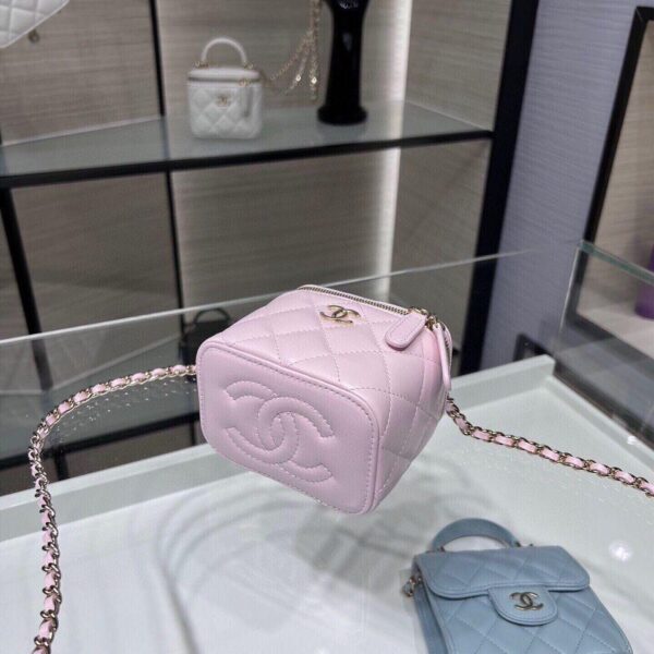 Chanel Mini Top Handle Vanity With Chain Light Pink Lambskin Gold Hard
