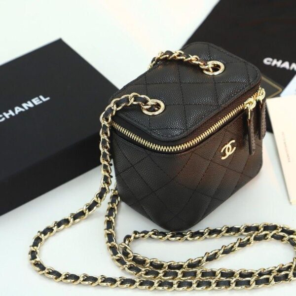 Chanel Mini Metal Vanity With Chain Black Lambskin Aged Gold Hard