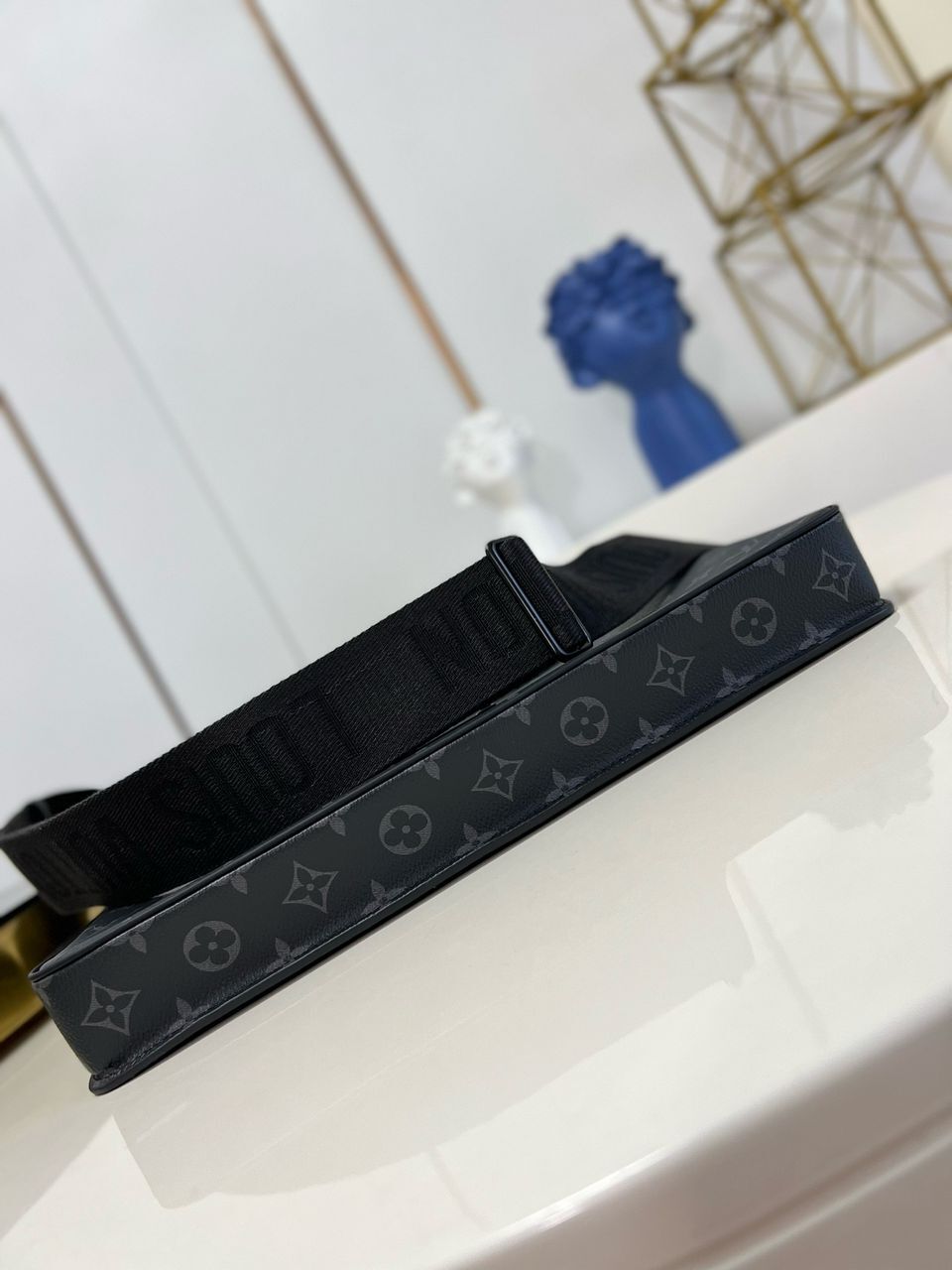 Louis Vuitton messenger - Slika 7