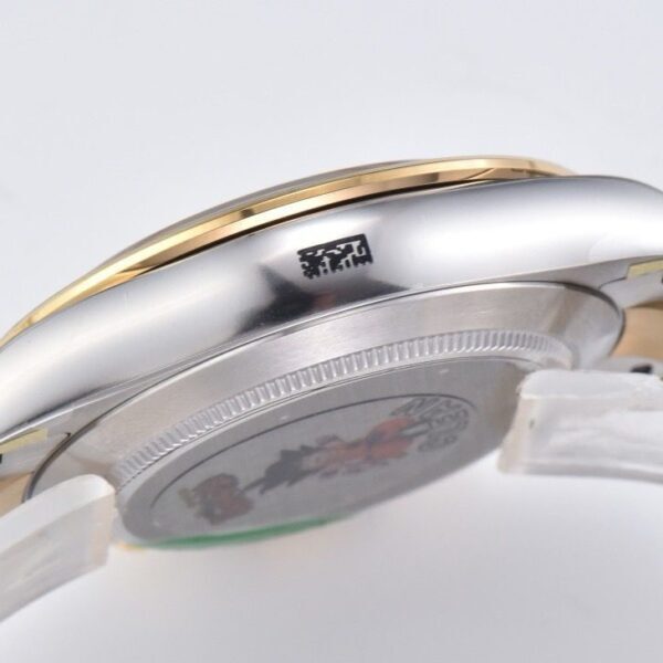 COSMOGRAPH 40 Silver / Gold / White