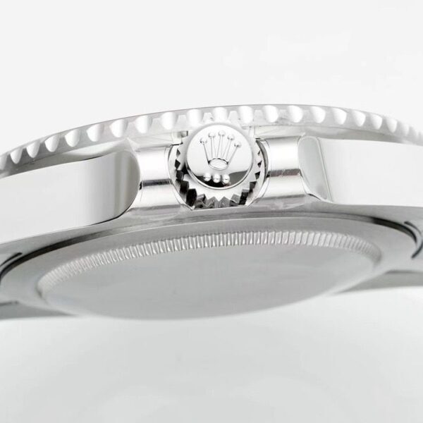 GMT-Master II 40 Silver / Green / Black