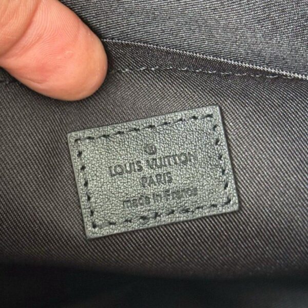 Louis Vuitton Noir Leather Pilot Wearable Wallet