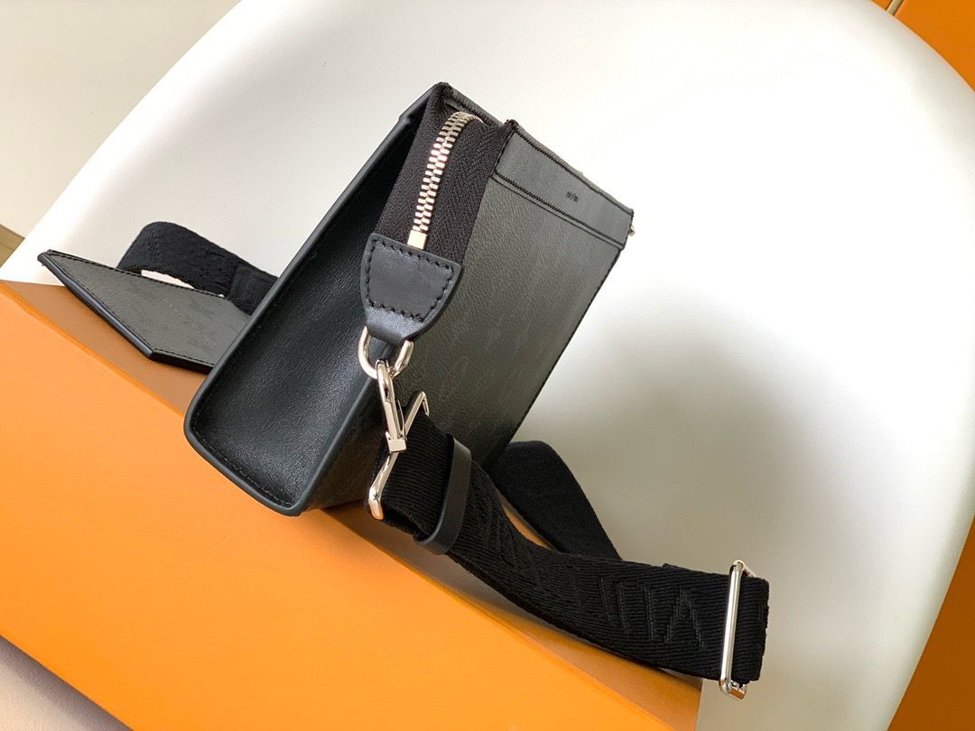 Louis Vuitton Gaston Wearable Wallet Monogram Eclipse Reverse