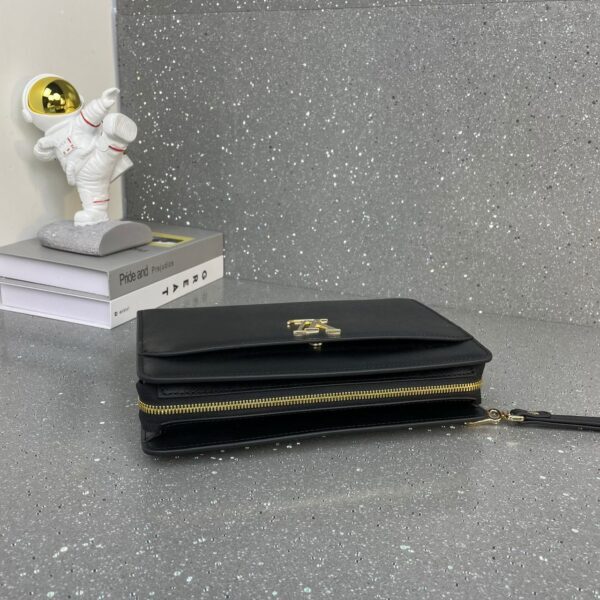 Louis Vuitton Calfskin Lock Me Zippy - Black