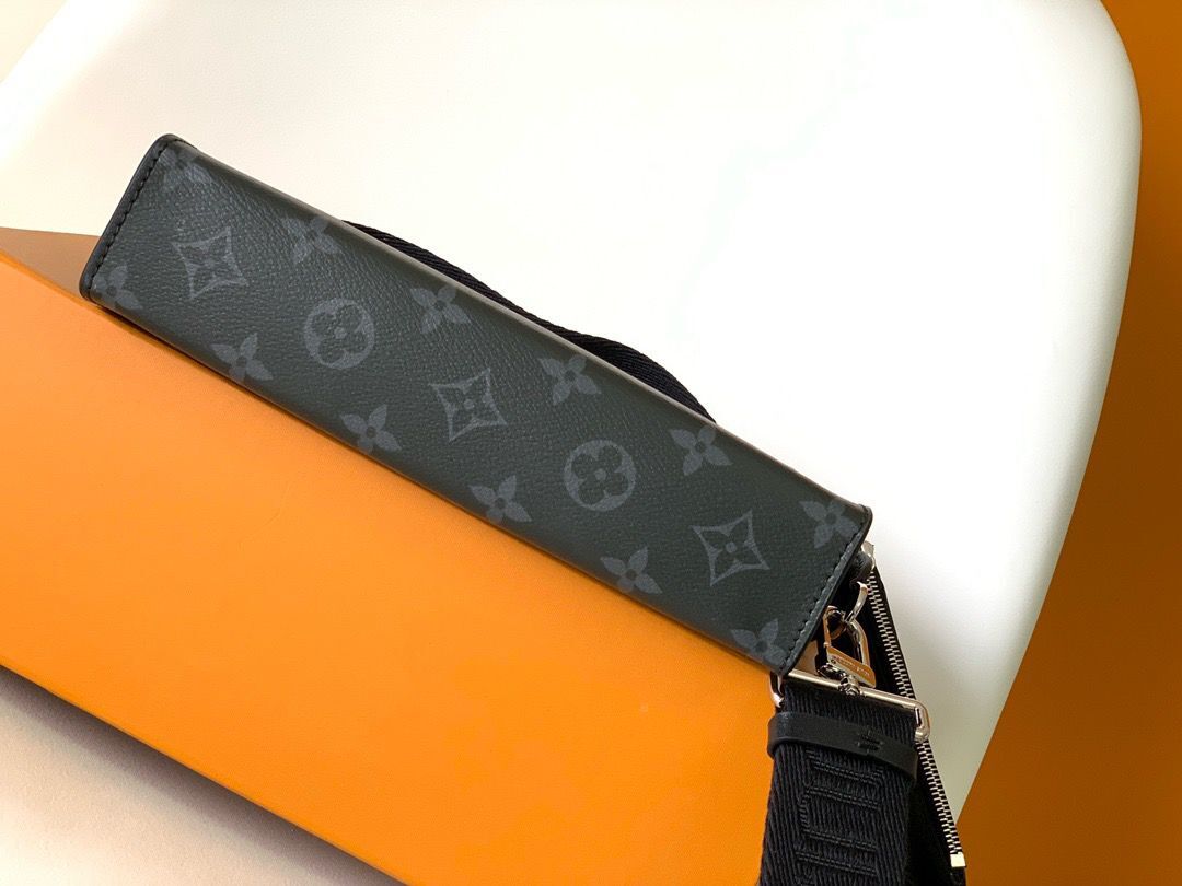 Louis Vuitton Gaston Wearable Wallet Monogram Eclipse Reverse