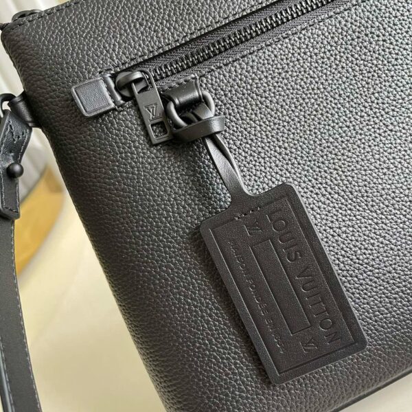 Louis Vuitton Aerogram Takeoff Pouch